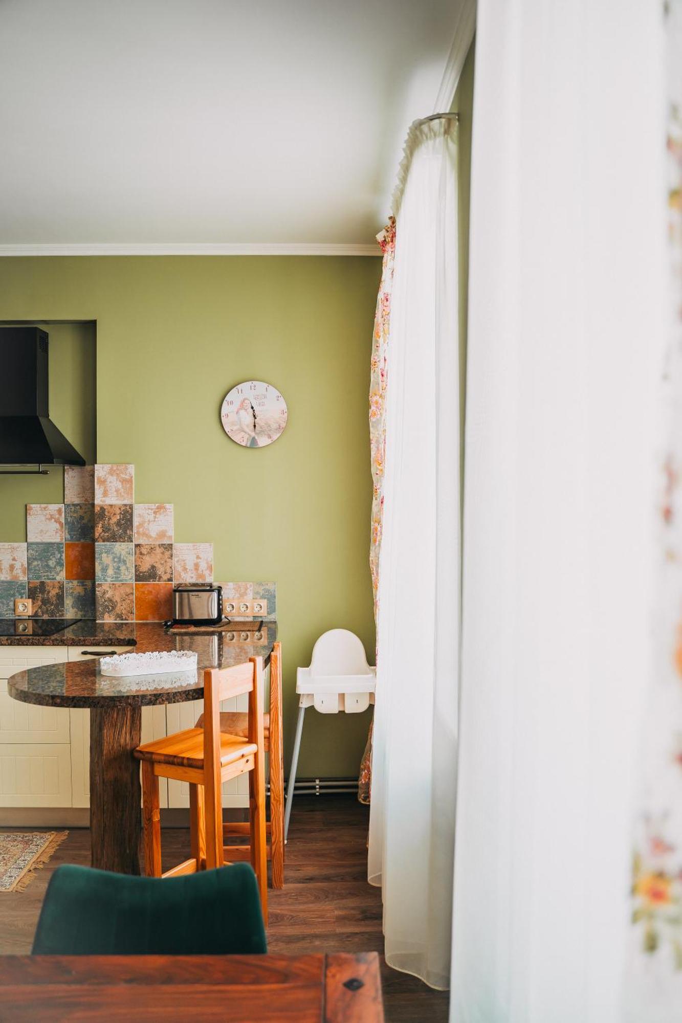 Family Apartment In Riga Center And Free Parking Exterior photo